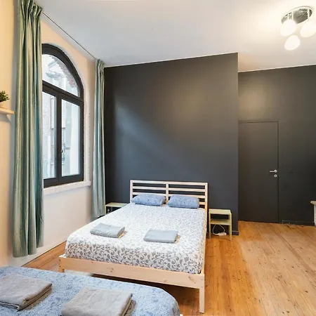 Apartment Two-bedroom River Side In The Heart Of *